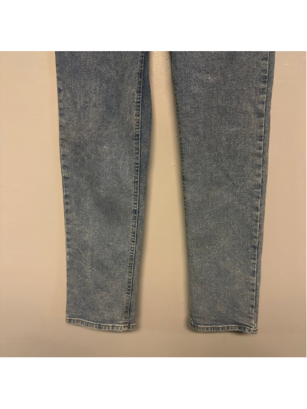 DENIZEN from Levi's Blue '90s Loose Straight Jeans women’s Size 2 acid wash - Picture 7 of 11